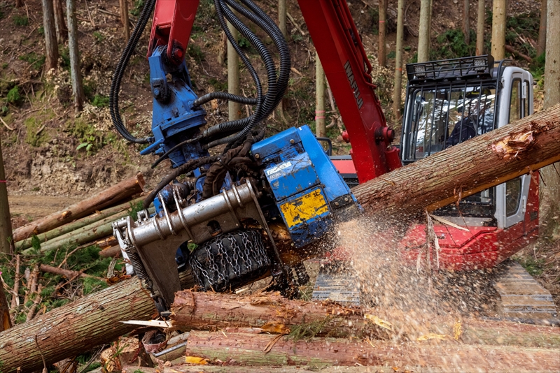 高性能林業機械の充実